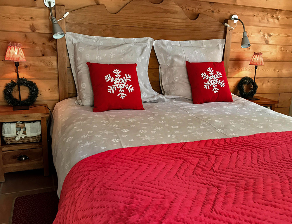 La Cle des Bois - Chambres d'hôtes à Bourg d Oisans - Chambre sapin - lit