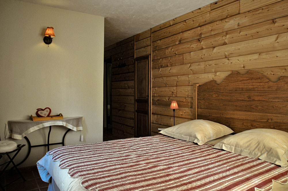 La Cle des Bois - Chambres d'hôtes à Bourg d Oisans - Chambre sapin